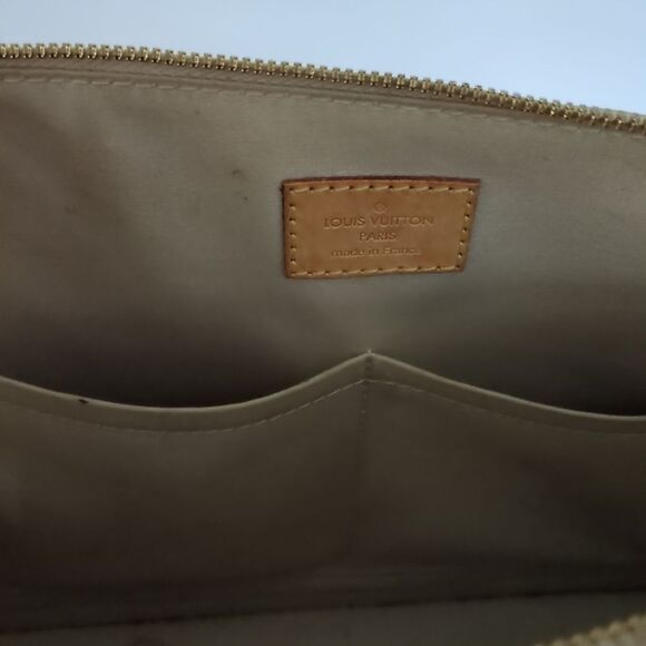 Louis Vuitton Vernis Alma Pm Monogram Doctor Bag - Picture 16 of 17